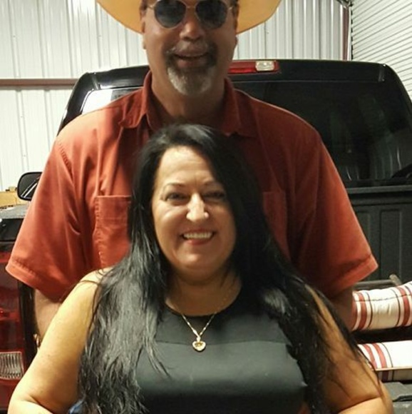 Meet your Posher, Yolanda - Picture 1 of 1